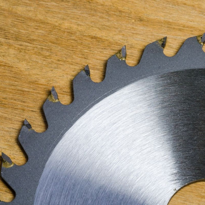 Best Blade For Cutting Laminate Flooring
